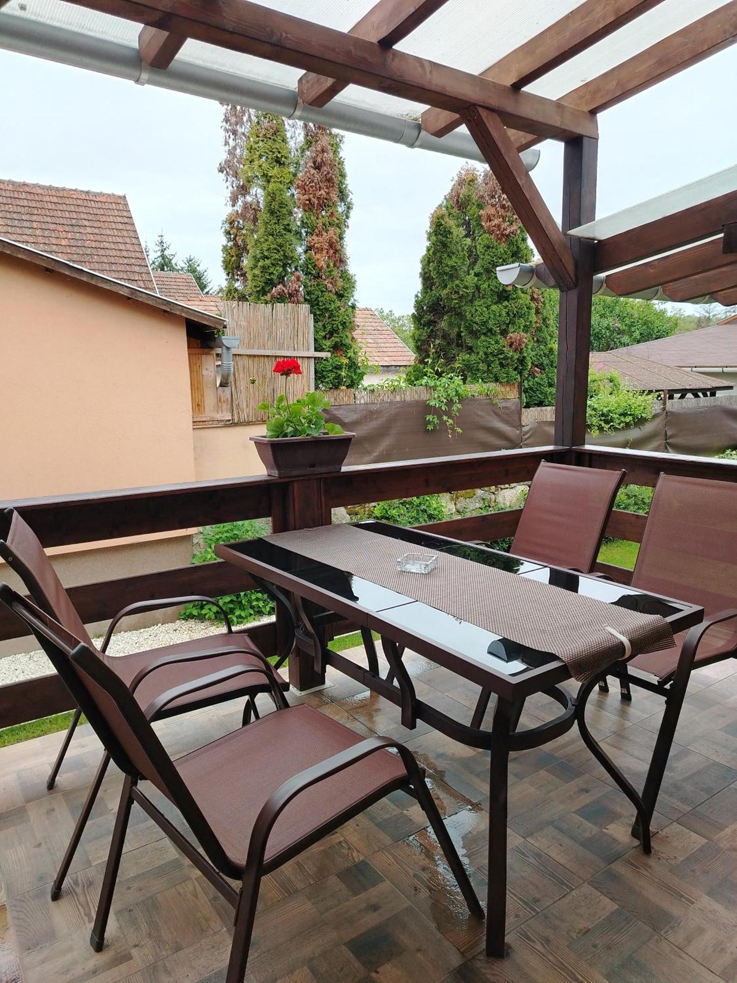 Kaptarko Apartmanhaz Demjen Exterior photo