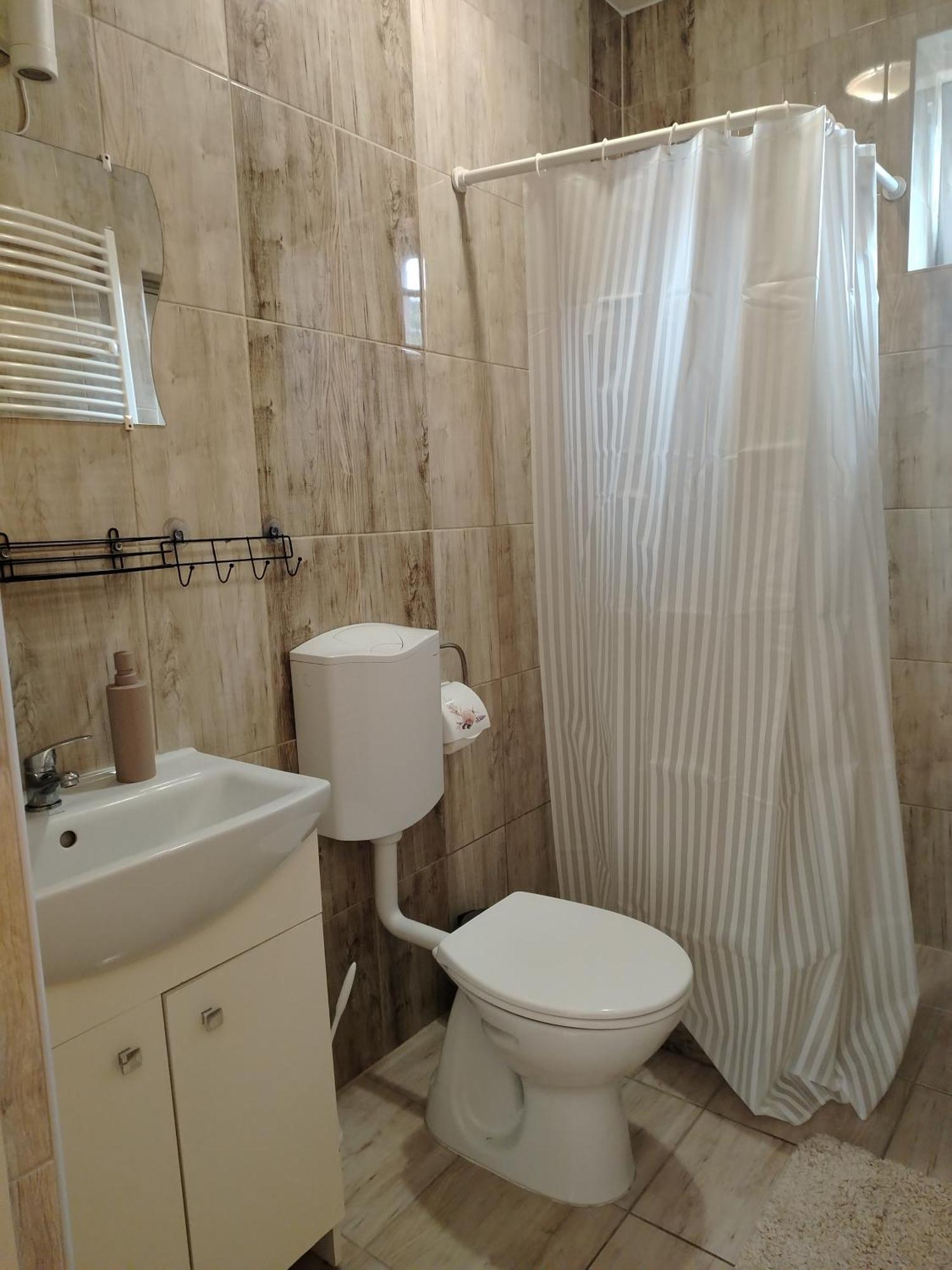 Kaptarko Apartmanhaz Demjen Exterior photo